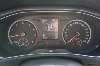 VW T-Roc 1.5 TSI DSG IQ.DRIVE