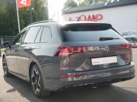 VW Golf VIII Variant 1.5 eTSI R-Line DSG