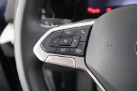 VW Golf VIII Variant 1.0 TSI Life