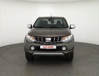 Mitsubishi L200 2.4 DI-D Doka 4x4