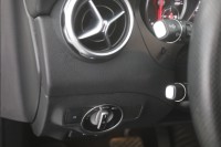 Mercedes-Benz GLA 200 Urban