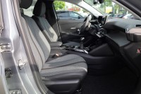 Peugeot 208 PureTech 100