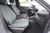 Peugeot 208 PureTech 100