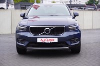 Volvo XC 40 XC40 1.5 Momentum Pro 2WD