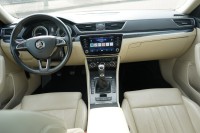 Skoda Superb Combi 2.0 TDI Premium