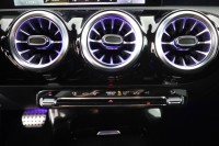 Mercedes-Benz CLA 200 Shooting Brake AMG Line