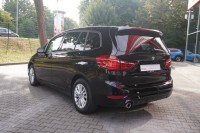 BMW 218 i Advantage Aut.