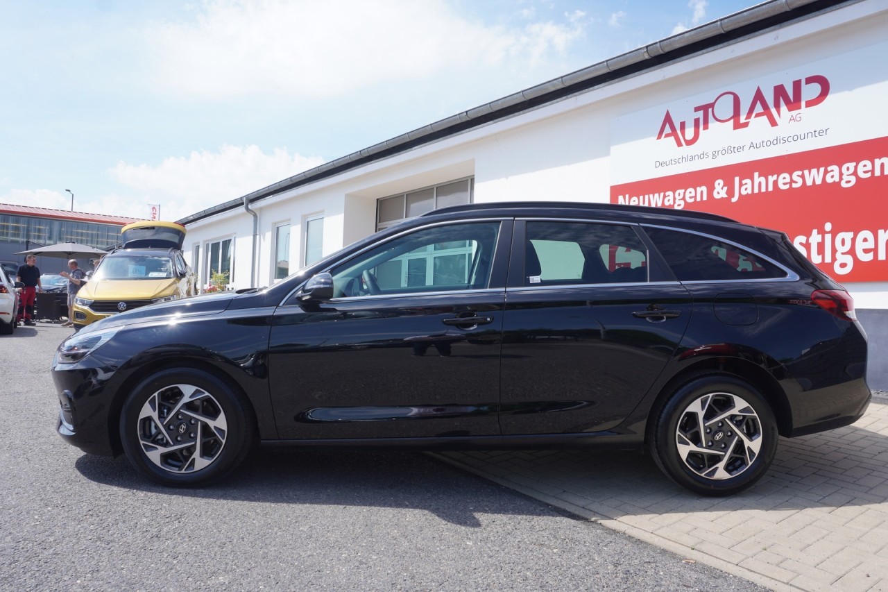 Hyundai i30 Kombi 1.5 T-GDI Aut.