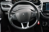 Peugeot 208 1.2 PureTech 110 Signature