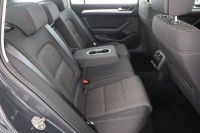 VW Passat Variant 1.6 TDI DSG Comfortline