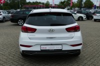 Hyundai i30 1.5 Intro