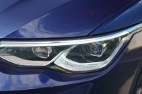 VW Golf VIII Variant R-Line eTSI
