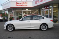 BMW 330 i Advantage