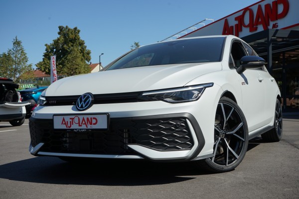 VW Golf VIII 2.0 TSI GTI DSG
