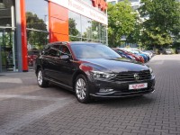 VW Passat Variant 2.0 TDI Elegance DSG
