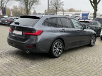 BMW 320 320d Touring Advantage Aut.