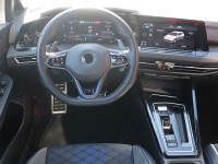 VW Golf VIII Variant 2.0 DSG R 4Motion