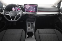 VW Golf VIII Variant 1.5 eTSI DSG Life