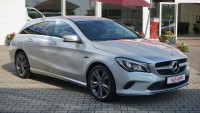 Mercedes-Benz CLA 220 Shooting Brake Urban 4Matic