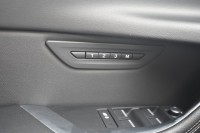 Jaguar XE D180 R-Dynamic HSE