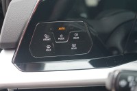 VW Golf VIII Variant 1.5 eTSI DSG