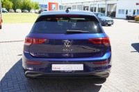VW Golf VIII 1.0