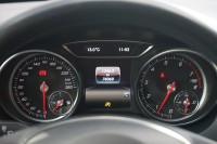 Mercedes-Benz GLA 180 Urban