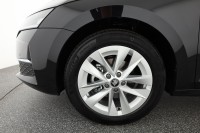 Skoda Octavia Combi 1.5 eTSI DSG