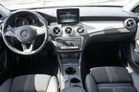 Mercedes-Benz GLA 200 Standard