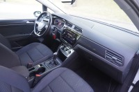 VW Touran 1.5 TSI R-Line DSG