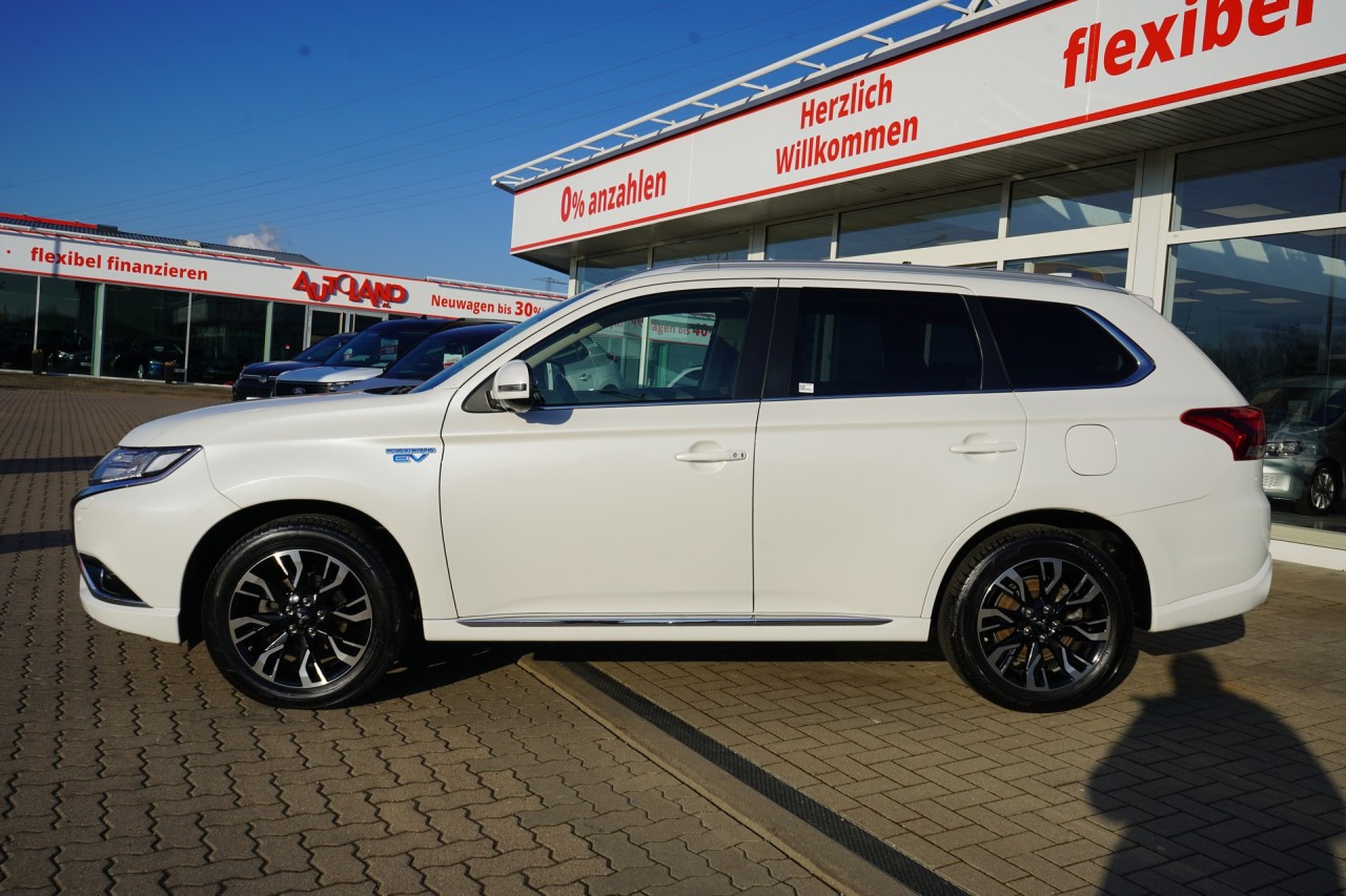 Mitsubishi Outlander 2.0Hybrid PHEV Top 4WD
