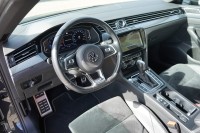 VW Arteon 2.0 R-Line