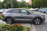 VW Touareg 3.0 V6 TDI R-Line 4M Black