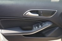 Mercedes-Benz GLA 200 d