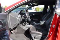 Mercedes-Benz CLA 200 AMG Line