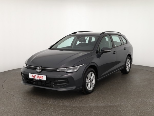 VW Golf VIII Variant 1.5 TSI