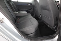 VW Golf VIII Variant 1.5 eTSI DSG