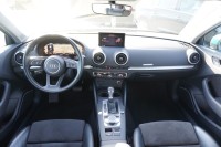 Audi A3 40 TFSI quattro S-Tronic
