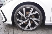 VW Golf Variant 2.0 TDI R-Line