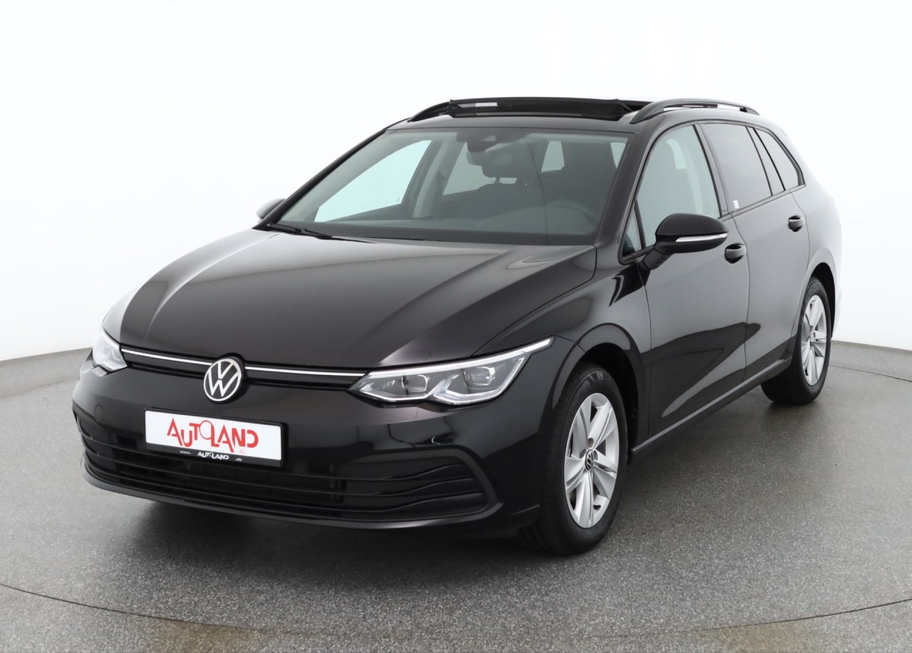 VW Golf VIII Variant 1.5 eTSI DSG