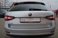 Skoda Superb Combi 2.0 TDI DSG Style