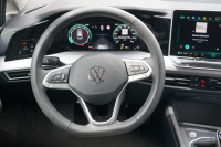 VW Golf VIII Variant 1.5 TSI Life