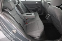 VW Golf VIII Variant 1.5 eTSI DSG Life