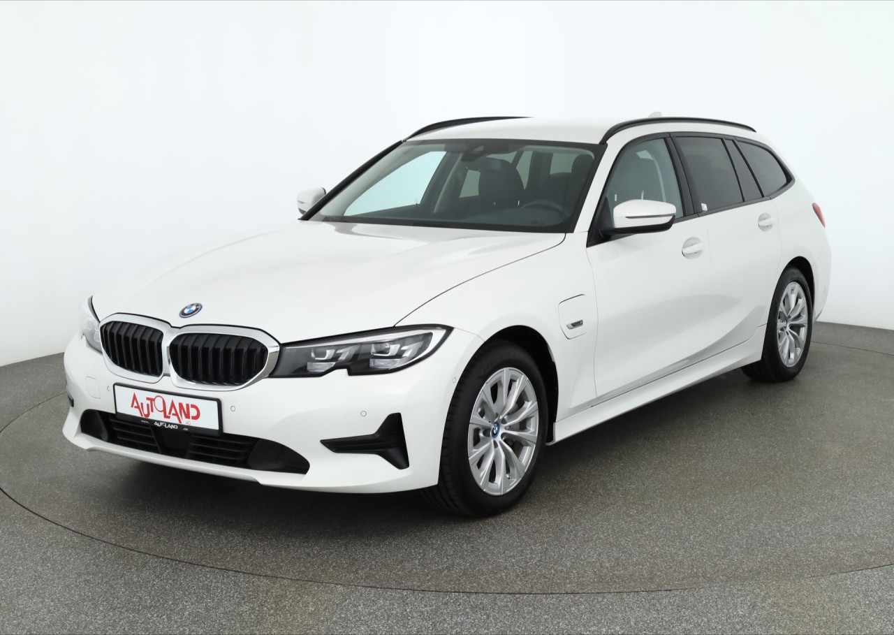 BMW 330 e Touring