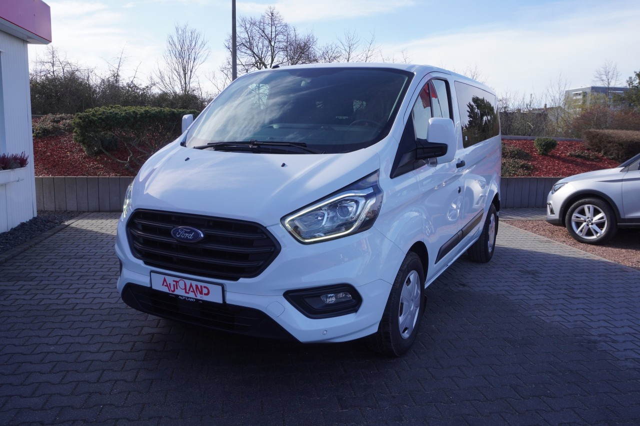 Ford Transit Custom L1 9-Sitzer