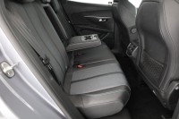 Peugeot 3008 1.2 12V e-THP Active Pack