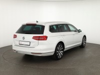 VW Passat Variant 1.5 TSI Highline DSG