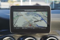 Mercedes-Benz CLA 200 AMG Line