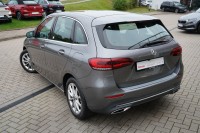 Mercedes-Benz B 150 B200 Standard
