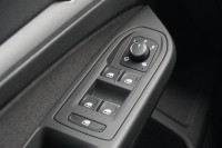 VW Golf VIII Variant 1.5 eTSI Life DSG